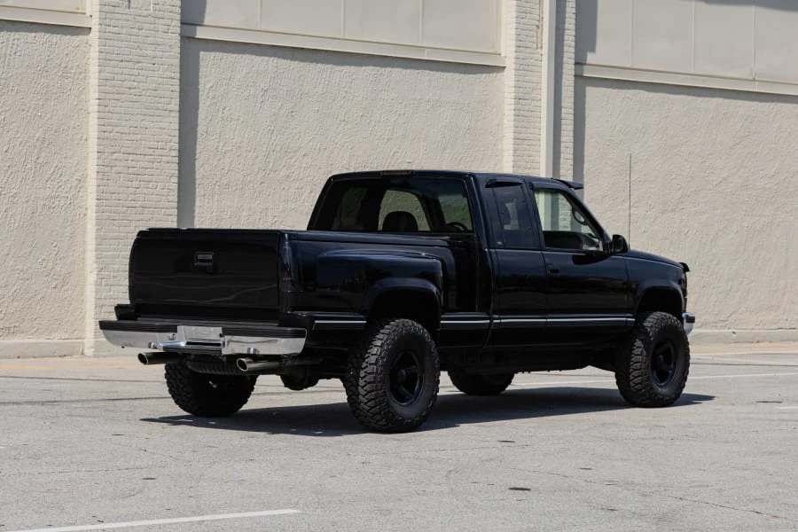 1998 Chevrolet Silverado - Image 3 of 31