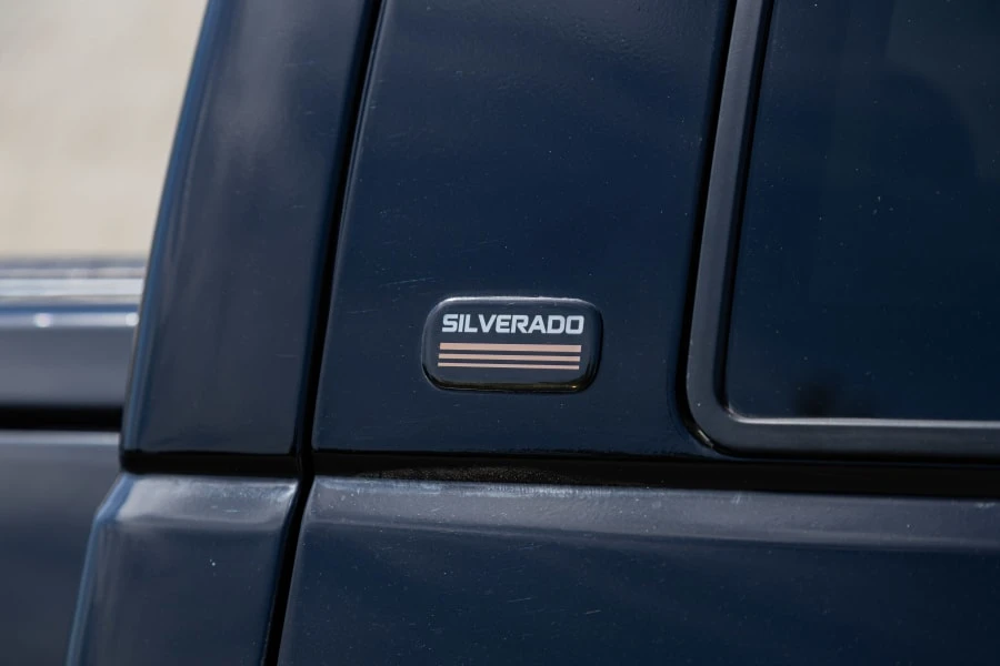 1998 Chevrolet Silverado - Image 10 of 31
