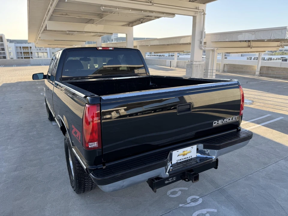 1998 Chevrolet C/K 4th Gen - Image 18 of 31