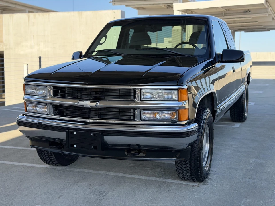 1998 Chevrolet C/K 4th Gen - Image 5 of 31