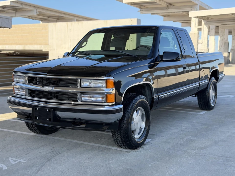 1998 Chevrolet C/K 4th Gen - Image 6 of 31