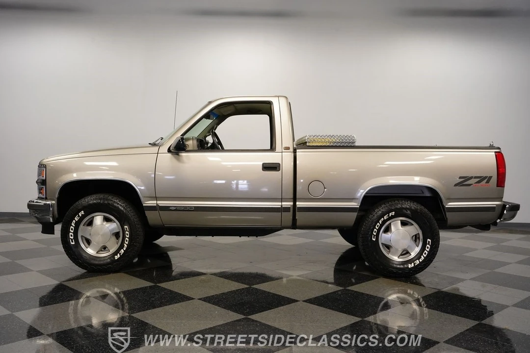 1998 Chevrolet Silverado 1st Gen - Image 3 of 12