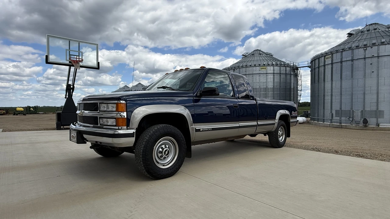 1998 Chevrolet C/K 4th Gen - Image 5 of 31