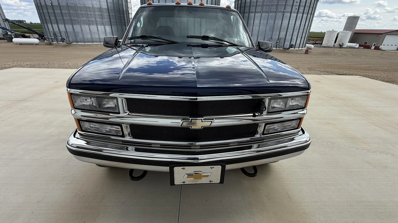 1998 Chevrolet C/K 4th Gen - Image 11 of 31