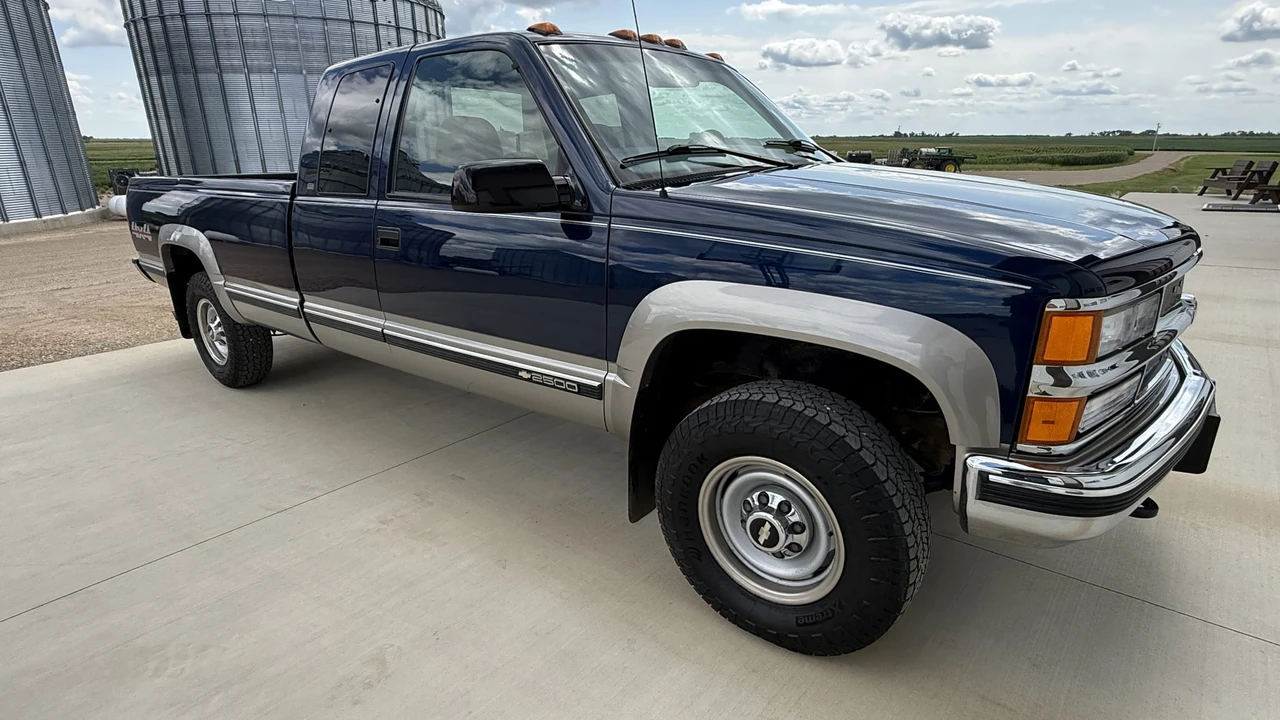 1998 Chevrolet C/K 4th Gen - Image 16 of 31