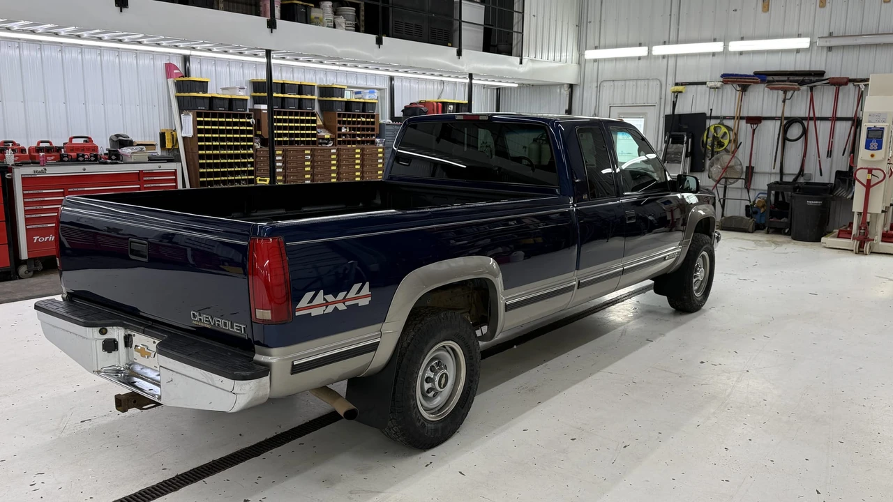 1998 Chevrolet C/K 4th Gen - Image 20 of 31