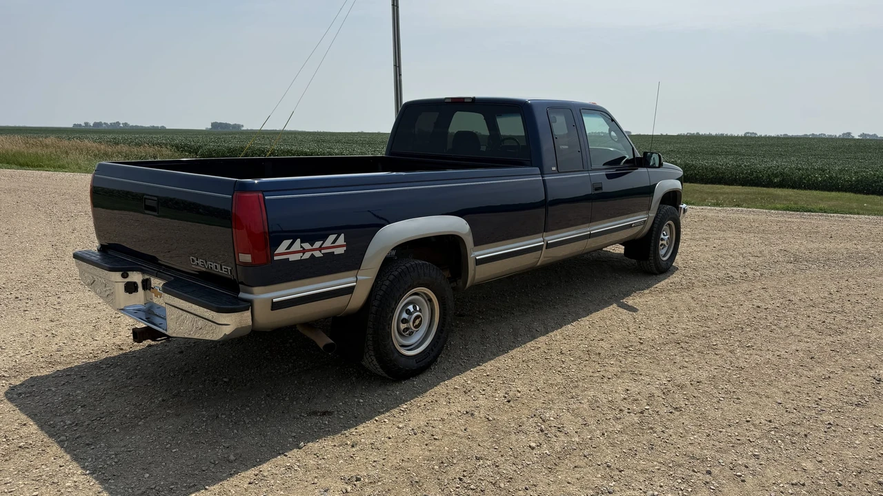 1998 Chevrolet C/K 4th Gen - Image 21 of 31