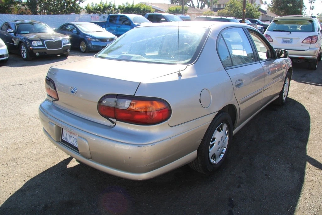 1998 Chevrolet Malibu - Image 9 of 21