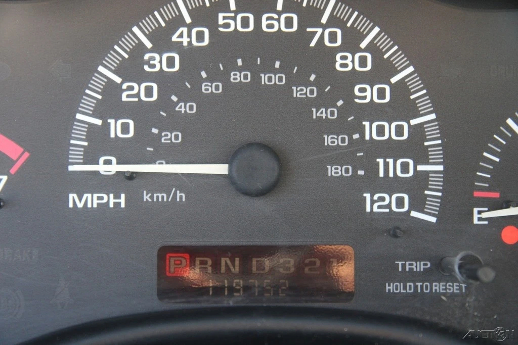 1998 Chevrolet Malibu - Image 18 of 21