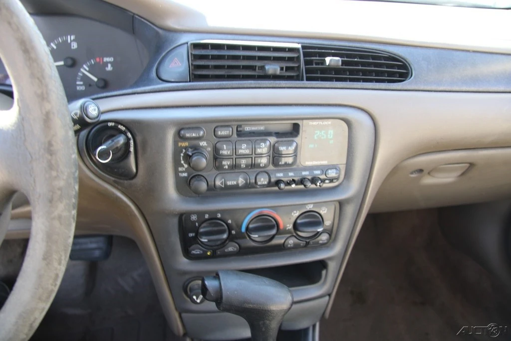 1998 Chevrolet Malibu - Image 19 of 21