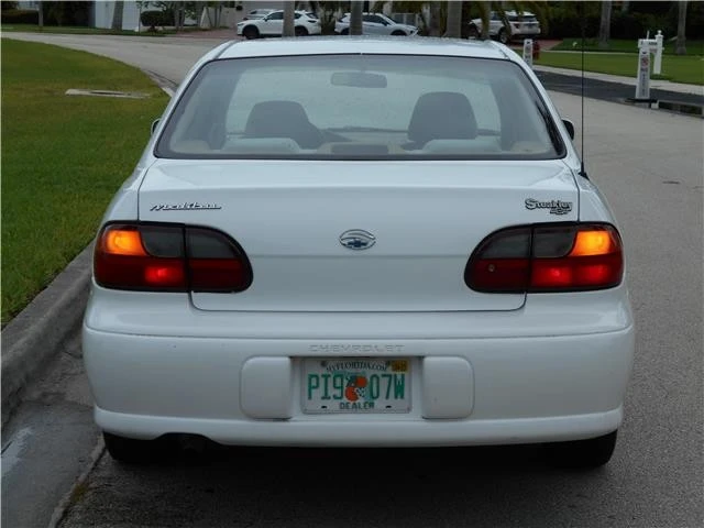 1998 Chevrolet Malibu - Image 10 of 12