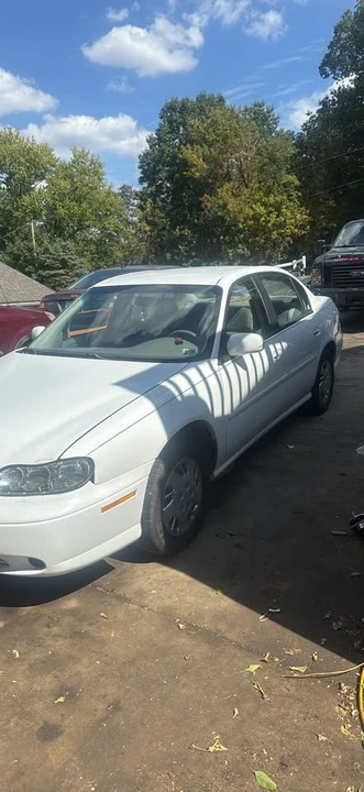 1998 Chevrolet Malibu - Image 17 of 18