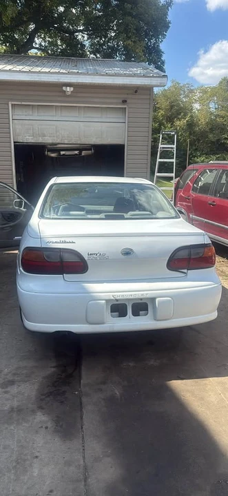 1998 Chevrolet Malibu - Image 11 of 18