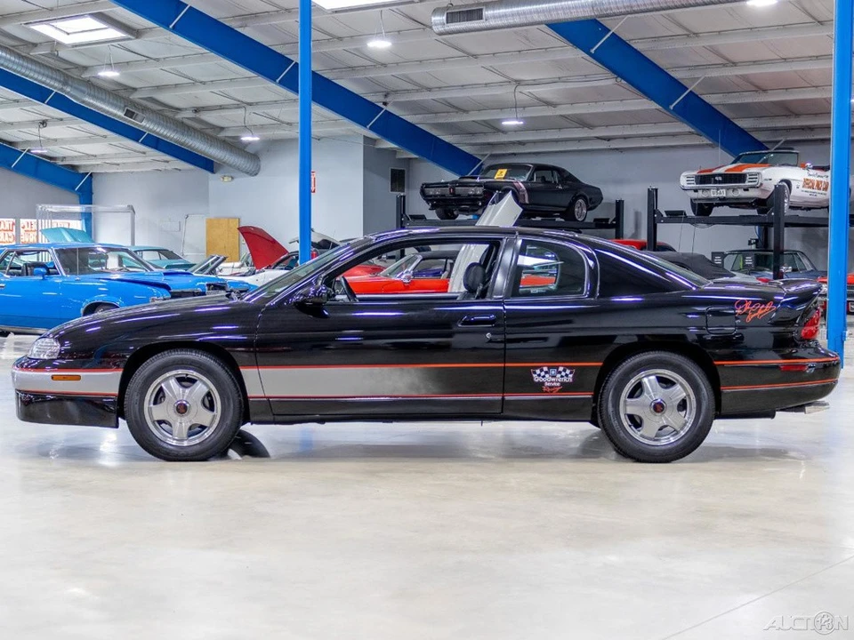 1998 Chevrolet Monte Carlo 5th Gen - Image 4 of 24