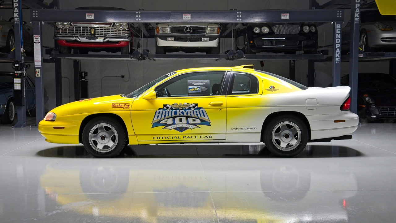 1998 Chevrolet Monte Carlo 6th Gen - Image 7 of 31