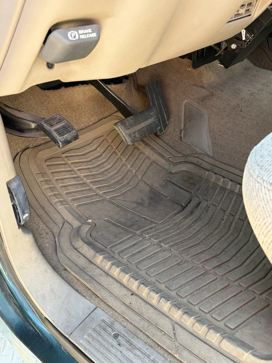 1998 Chevrolet C/K 4th Gen - Image 23 of 24