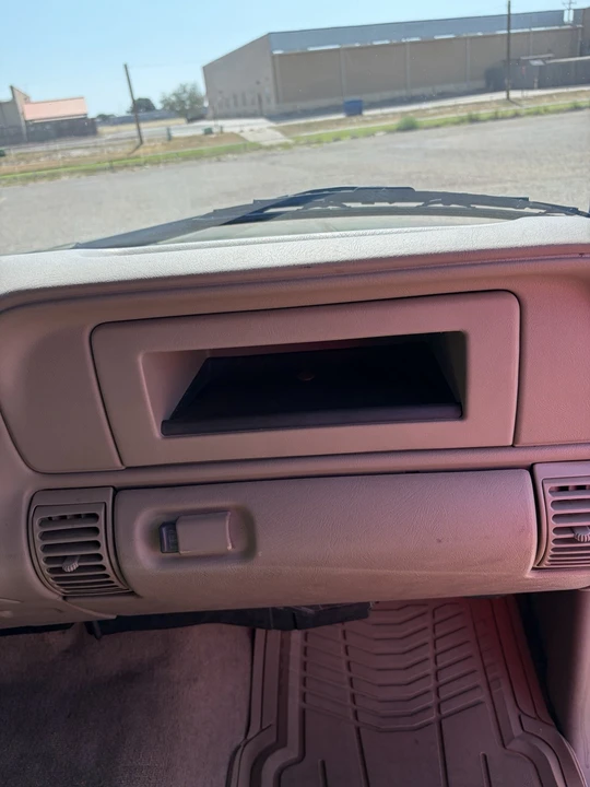 1998 Chevrolet C/K 4th Gen - Image 18 of 24