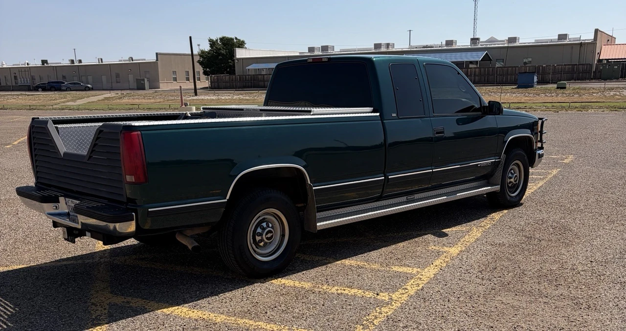 1998 Chevrolet C/K 4th Gen - Image 6 of 24