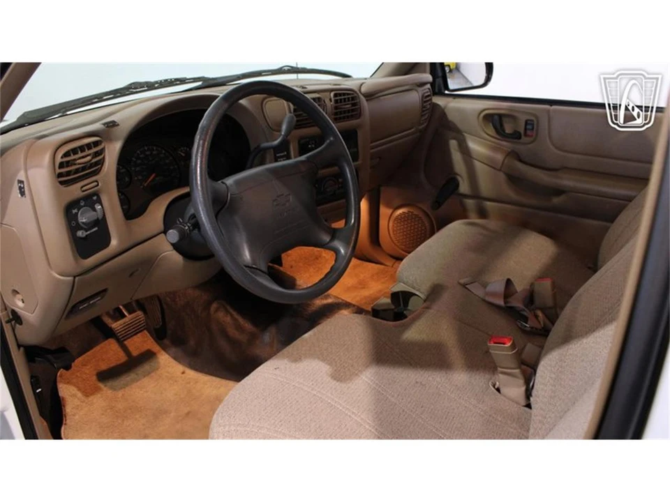 1998 Chevrolet C/K 4th Gen - Image 6 of 31
