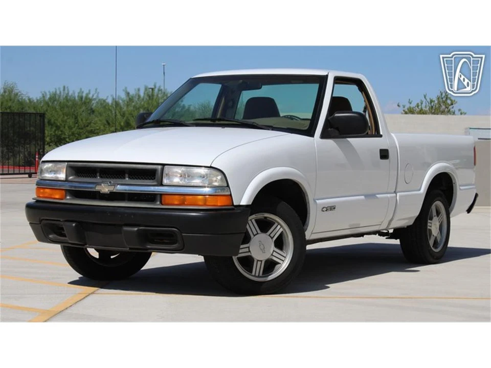 1998 Chevrolet C/K 4th Gen - Image 3 of 31