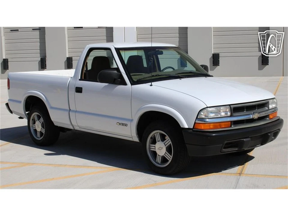 1998 Chevrolet C/K 4th Gen - Image 4 of 31