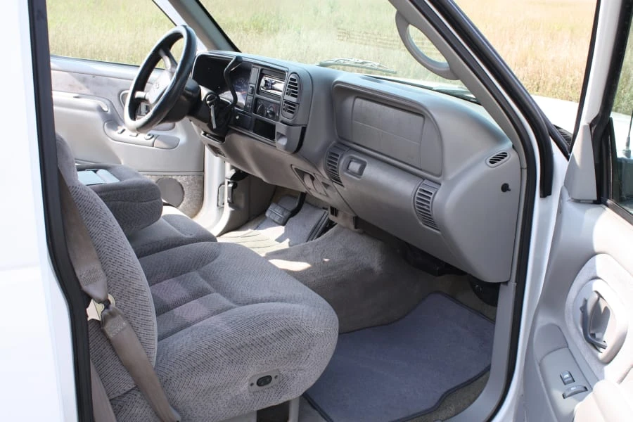1998 Chevrolet C/K 4th Gen - Image 4 of 5