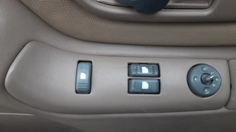 1998 Chevrolet C/K 4th Gen - Image 6 of 16