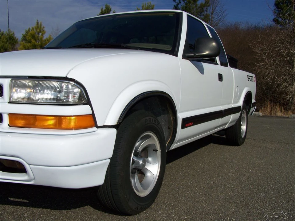1998 Chevrolet S-10 - Image 18 of 21