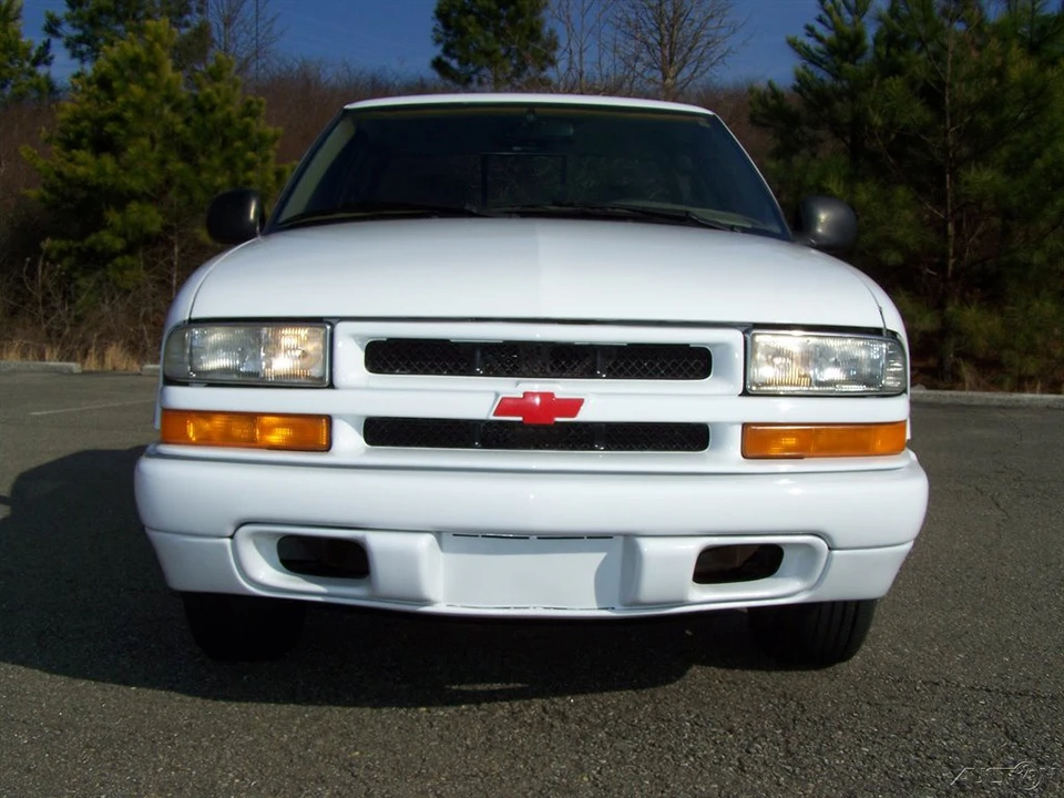 1998 Chevrolet S-10 - Image 16 of 21