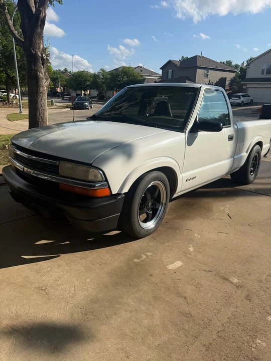 1998 Chevrolet S-10 - Image 4 of 7