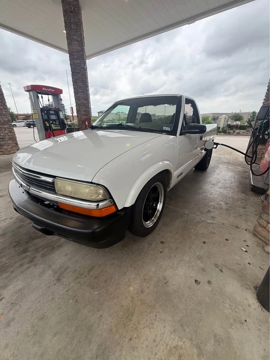 1998 Chevrolet S-10 - Image 3 of 7