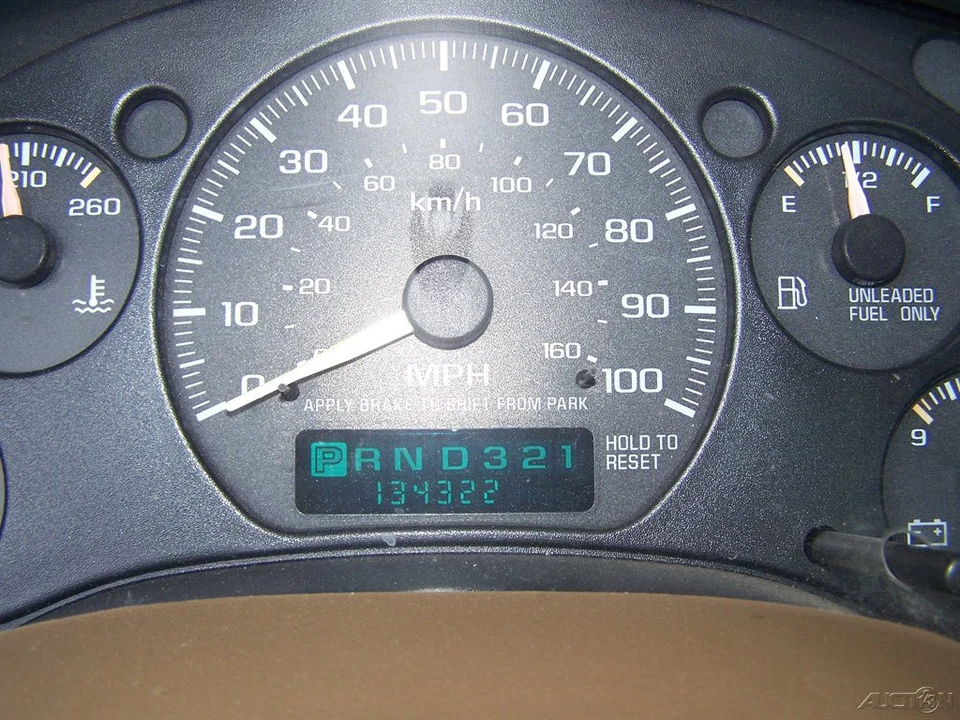 1998 Chevrolet S-10 Blazer 2nd Gen - Image 9 of 12