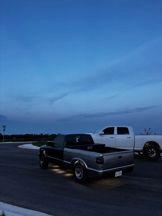 1998 Chevrolet S-10 - Image 3 of 6