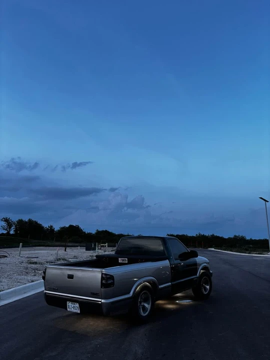 1998 Chevrolet S-10 - Image 4 of 6