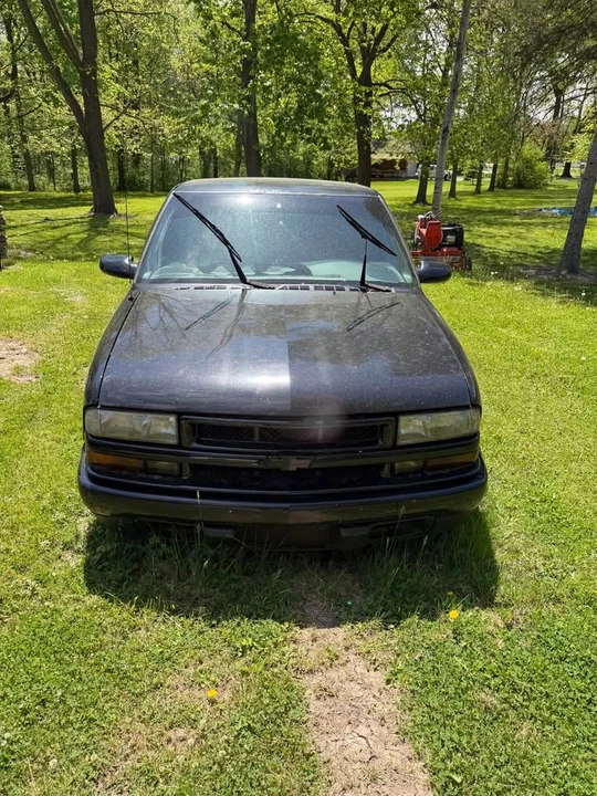 1998 Chevrolet S-10 - Image 3 of 7