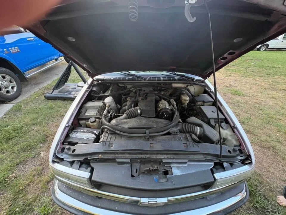 1998 Chevrolet S-10 - Image 8 of 10