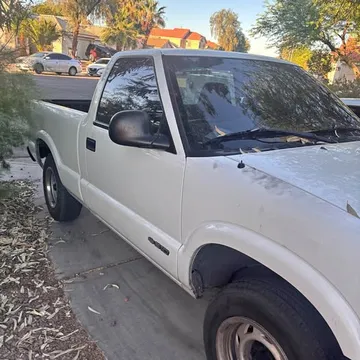1998 Chevrolet S-10 Extended Cab Pickup