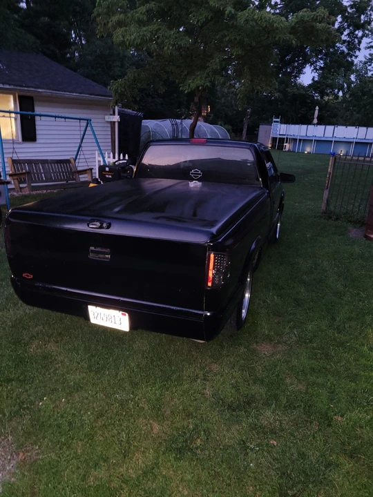 1998 Chevrolet S-10 - Image 5 of 6