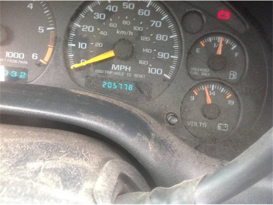 1998 Chevrolet S-10 - Image 9 of 18