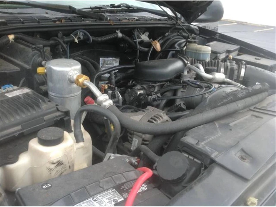 1998 Chevrolet S-10 - Image 6 of 18