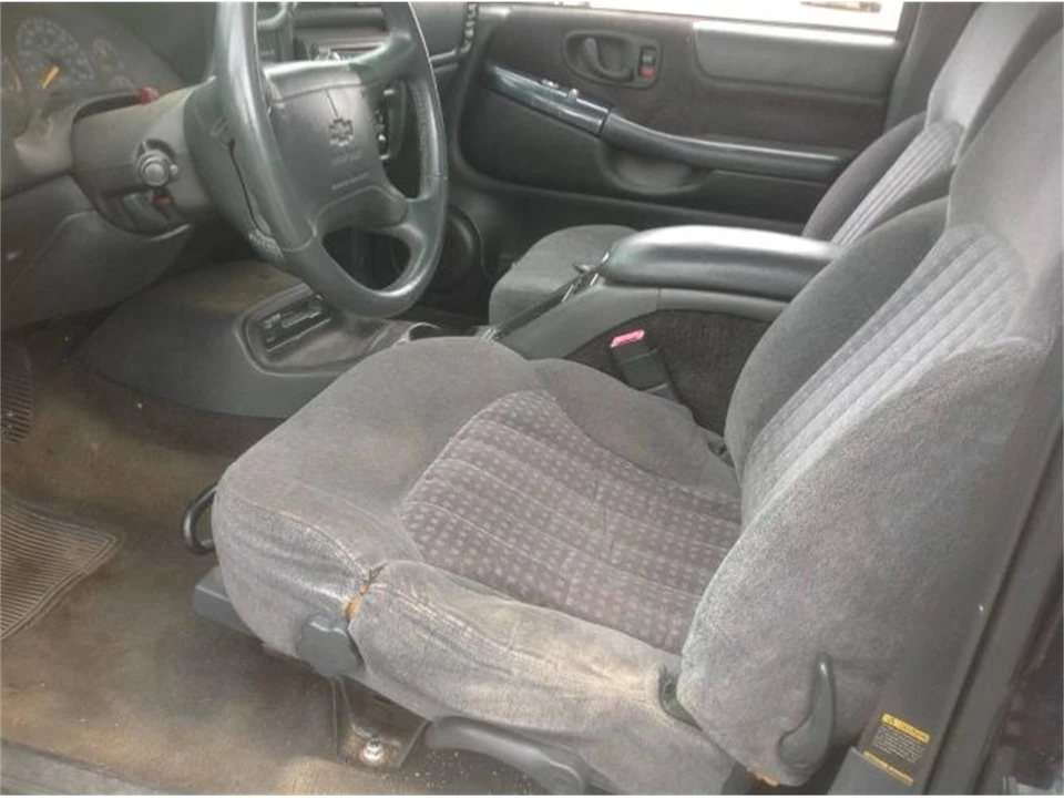 1998 Chevrolet S-10 - Image 12 of 18