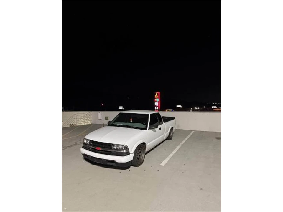 1998 Chevrolet S-10 - Image 6 of 7