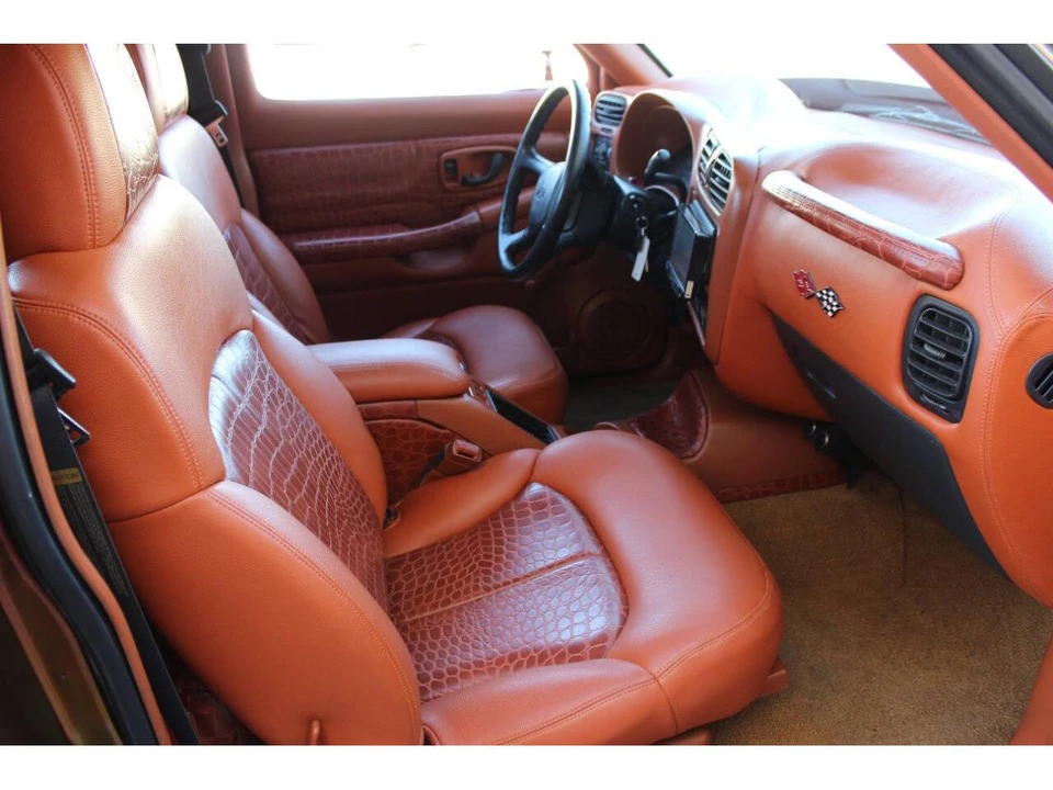 1998 Chevrolet S-10 - Image 24 of 31