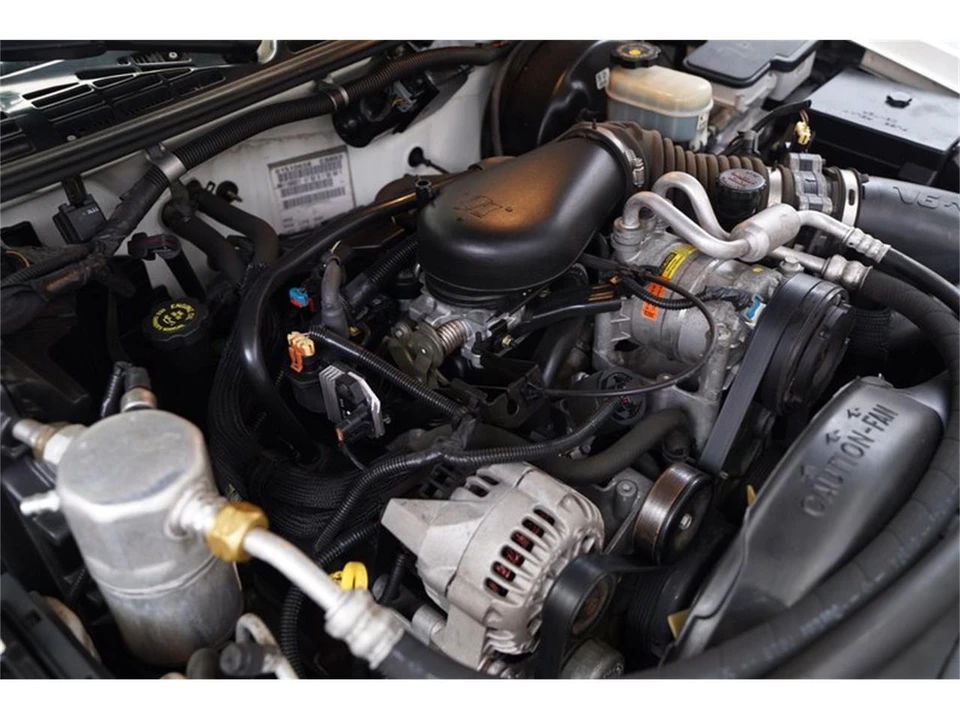 1998 Chevrolet S-10 - Image 18 of 31