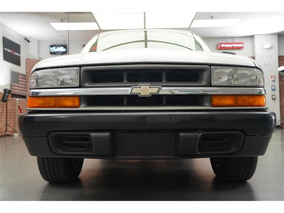 1998 Chevrolet S-10 - Image 31 of 31