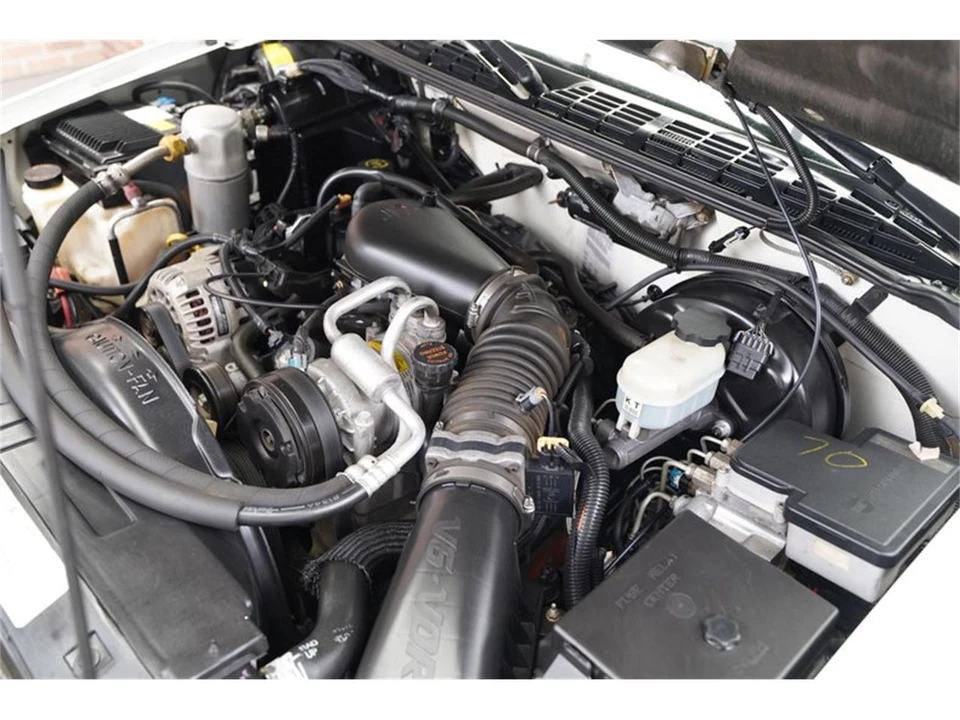 1998 Chevrolet S-10 - Image 14 of 31
