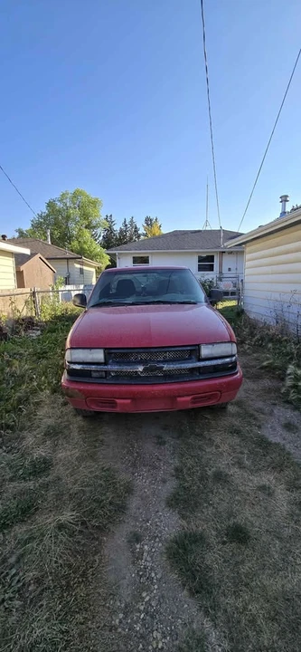 1998 Chevrolet S-10 - Image 2 of 7