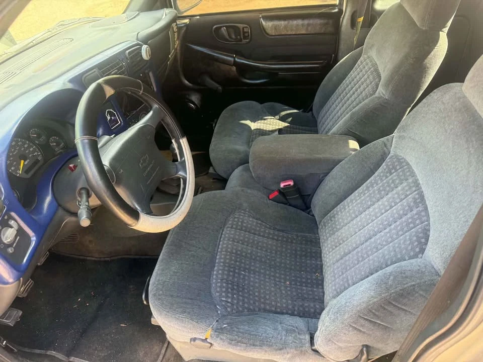 1998 Chevrolet S-10 - Image 7 of 9
