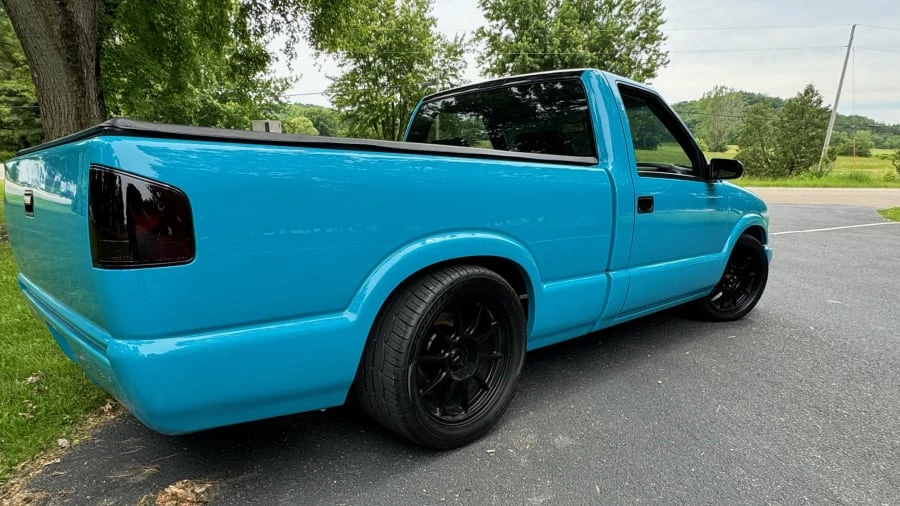 1998 Chevrolet S-10 - Image 3 of 10