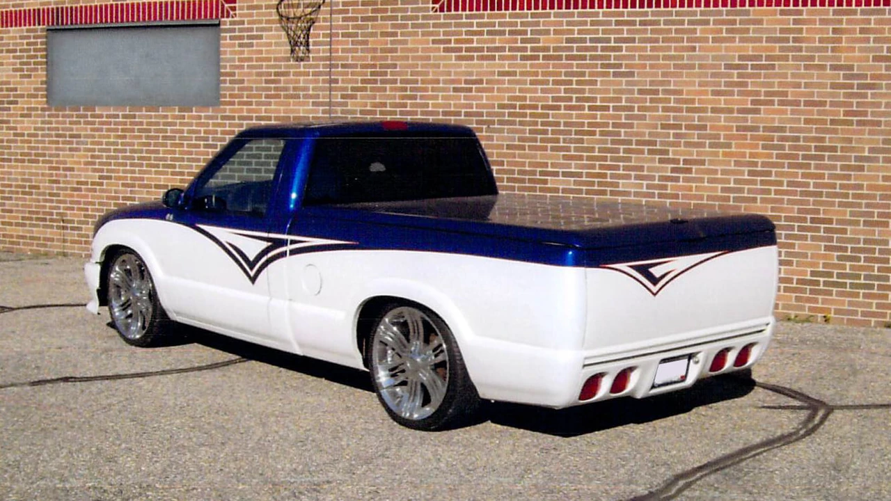 1998 Chevrolet S-10 - Image 3 of 3